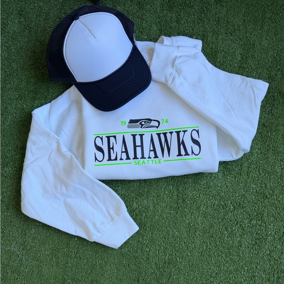 Seattle Seahawks White Sweatshirt, NFL - Picture 4 of 4